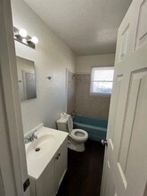 5457 Encino Rd in Abilene, TX - Building Photo - Building Photo