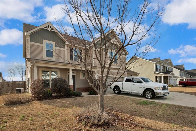 228 Wentworth Dr in Raeford, NC - Building Photo - Building Photo