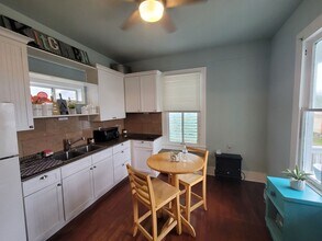 1623 Ursuline St in Galveston, TX - Building Photo - Building Photo