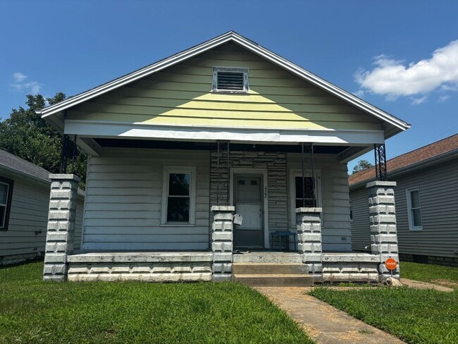 422 Wedeking Ave