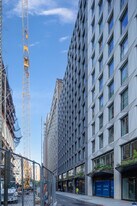 225 W 28th St in New York, NY - Building Photo