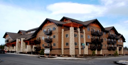 Discovery Park Lodge in Bend, OR - Building Photo