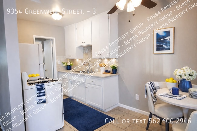 9354 Greenwell St in Bellflower, CA - Building Photo - Building Photo