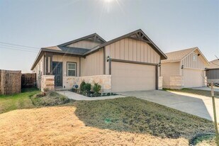 273 La Dera Dr in Liberty Hill, TX - Building Photo