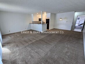 4045 E 3rd St in Long Beach, CA - Building Photo - Building Photo