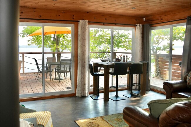 529c Rue Principale in Mansfield-et-Pontefract, QC - Building Photo - Building Photo