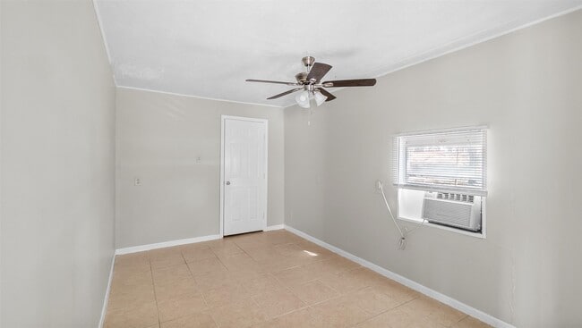 property at 905 St Lawrence River Rd