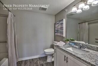 12321 S Chelsea St in Olathe, KS - Building Photo - Building Photo