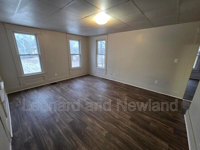 1215 Gomber Ave in Cambridge, OH - Building Photo - Building Photo