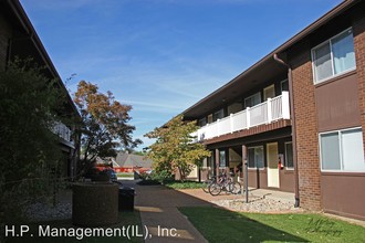 Landshire Apartments in Edwardsville, IL - Building Photo - Building Photo