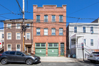 50 Wayne St in Jersey City, NJ - Building Photo - Building Photo