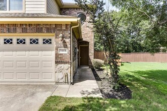 1443 Ravenwood Dr in Mansfield, TX - Building Photo - Building Photo