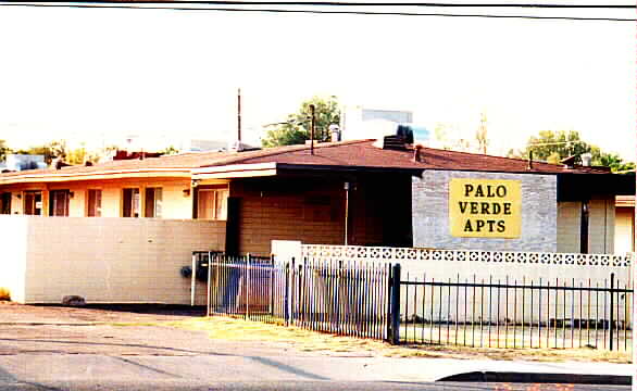 Desert Hills in Avondale, AZ - Building Photo