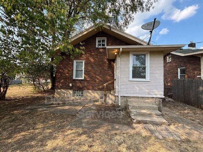 712 16th Ave in Middletown, OH - Building Photo - Building Photo