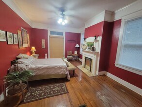 311 E 37th St in Savannah, GA - Building Photo - Building Photo