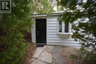 107 Old Mosley St in Wasaga Beach, ON - Building Photo - Building Photo