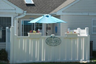 110 Waterside Blvd in Monroe Township, NJ - Building Photo - Building Photo