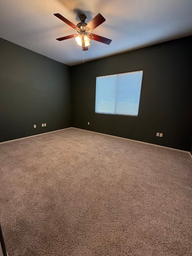 13731 E Kirkwood Pl in Vail, AZ - Building Photo - Building Photo