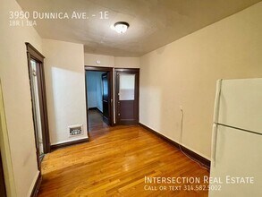 3950 Dunnica Ave in St. Louis, MO - Building Photo - Building Photo