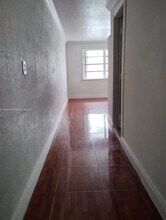 3121 NW 103rd St in Miami, FL - Building Photo - Building Photo
