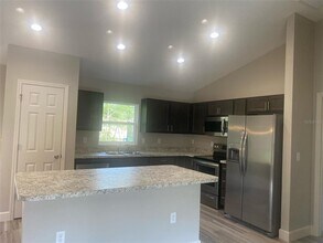 15099 SE 93rd Ave in Summerfield, FL - Building Photo - Building Photo