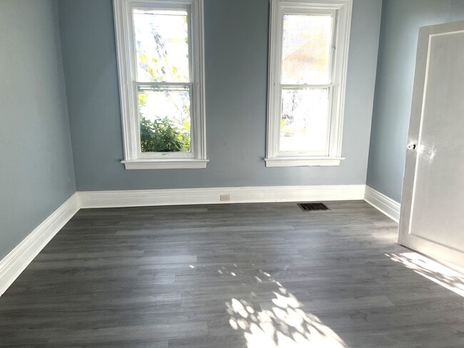 715 Vine St in Erie, PA - Building Photo - Building Photo