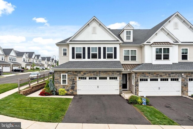 property at 38 Lacey Ln