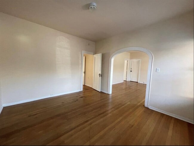 property at 1706 Hawthorne St