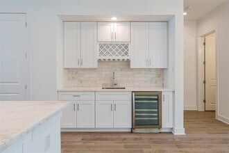 5210 Schuler St in Houston, TX - Building Photo - Building Photo