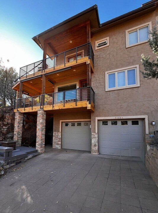 3201 W 7th Ave in Durango, CO - Building Photo