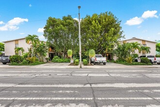 30 S J St in Lake Worth, FL - Building Photo - Building Photo