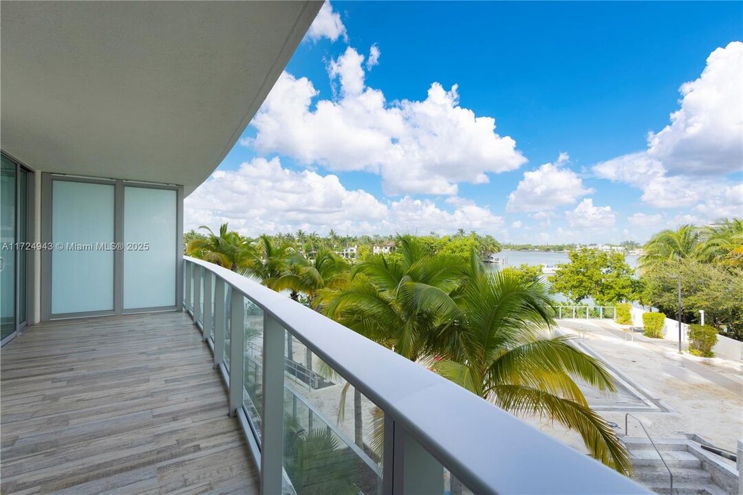 6620 Indian Creek Dr in Miami Beach, FL - Building Photo