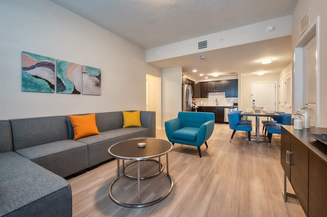 4001 Breakview Dr in Orlando, FL - Building Photo