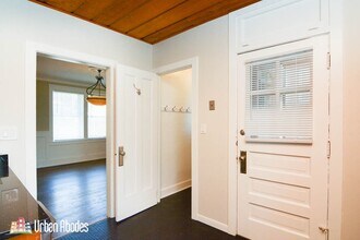 1653 W Gregory St, Unit J03W in Chicago, IL - Building Photo - Building Photo