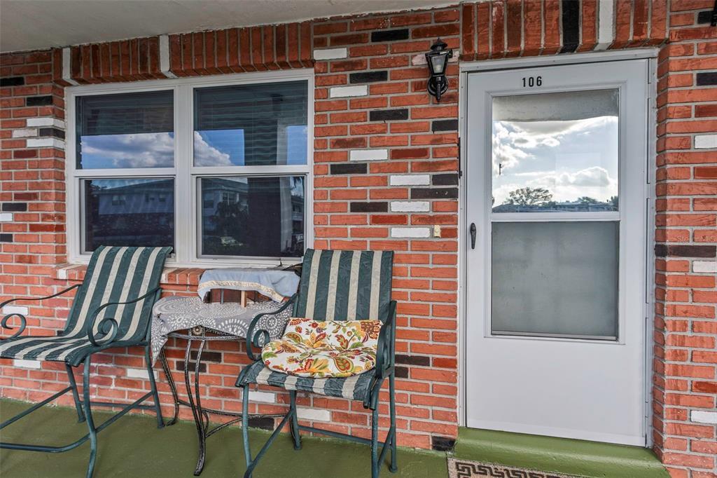 4742 Azalea Dr in New Port Richey, FL - Building Photo