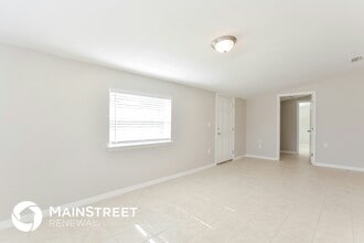 1820 Azalea Ln in DeLand, FL - Building Photo - Building Photo
