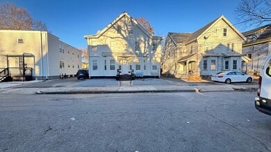 10 Eames St in Framingham, MA - Building Photo - Building Photo