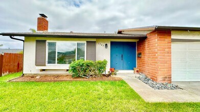 1543 Bitterroot Ct in San Marcos, CA - Building Photo - Building Photo