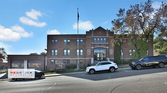 107 Chestnut St E, Unit 203, Mississippi suite