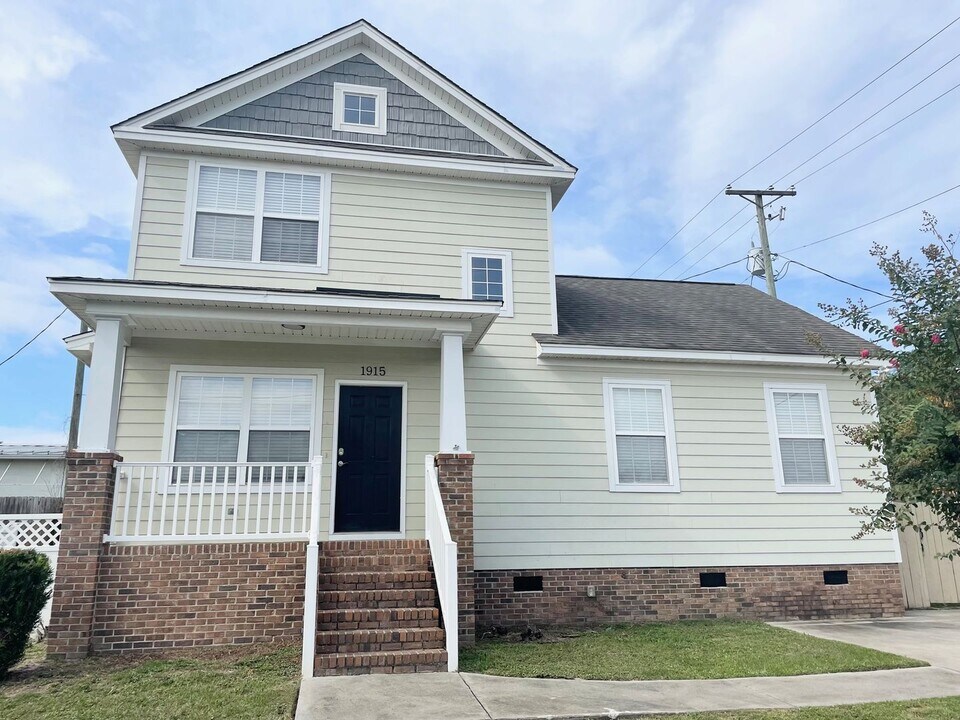 1915 Kennedy St in Columbia, SC - Building Photo