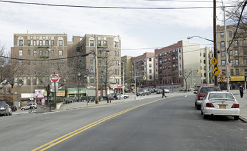 2800 Sedgwick Ave in Bronx, NY - Building Photo - Building Photo