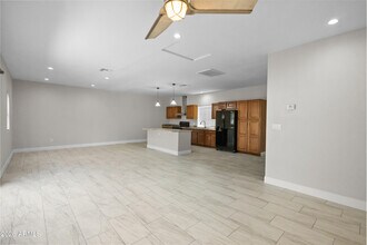 7631 N 59th Ln in Glendale, AZ - Building Photo - Building Photo