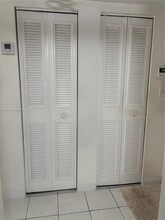14501 N Kendall Dr in Miami, FL - Building Photo - Building Photo