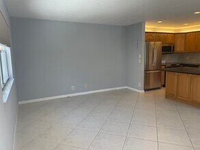 603 Brittany M in Delray Beach, FL - Foto de edificio - Building Photo