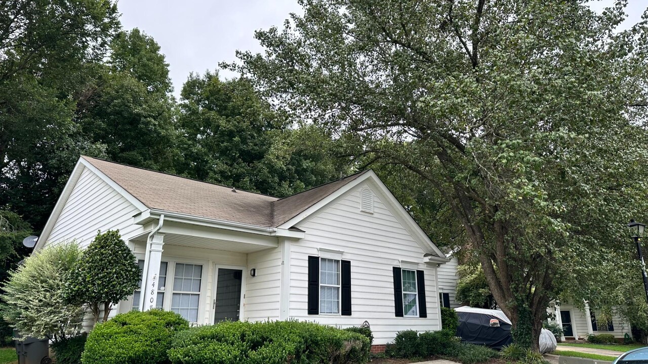 4807 Pennant Pl in Charlotte, NC - Foto de edificio