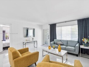 1280 NE 137th Terrace in North Miami, FL - Building Photo - Building Photo