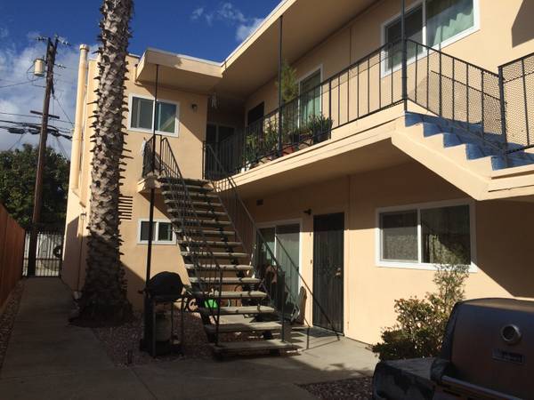 4658 E Mountain View Dr in San Diego, CA - Building Photo - Building Photo