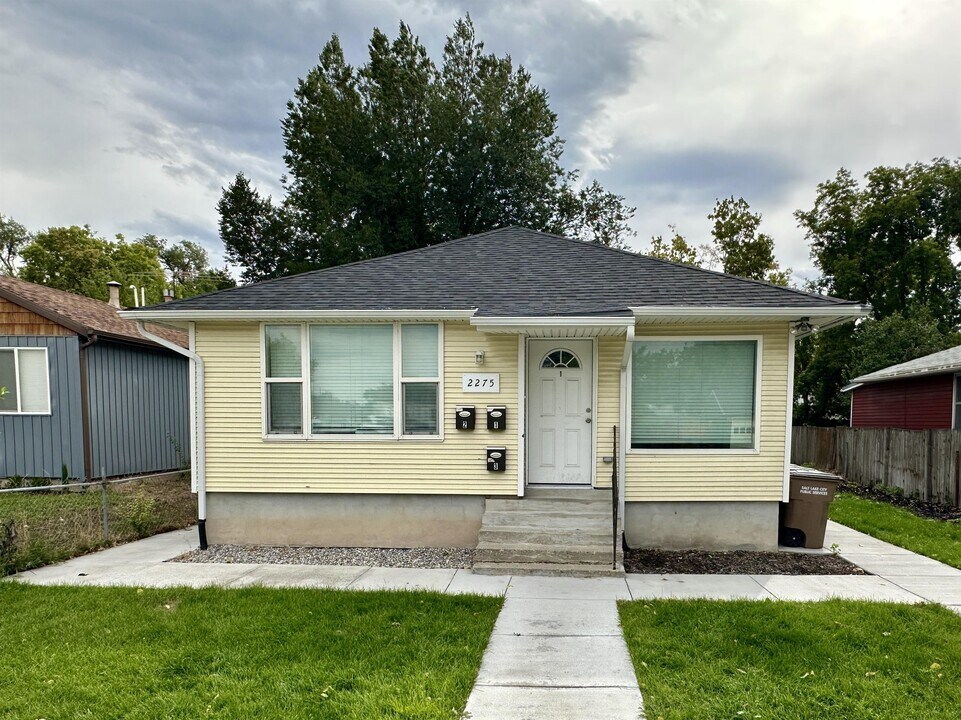 2275 S 600 E in Salt Lake City, UT - Building Photo