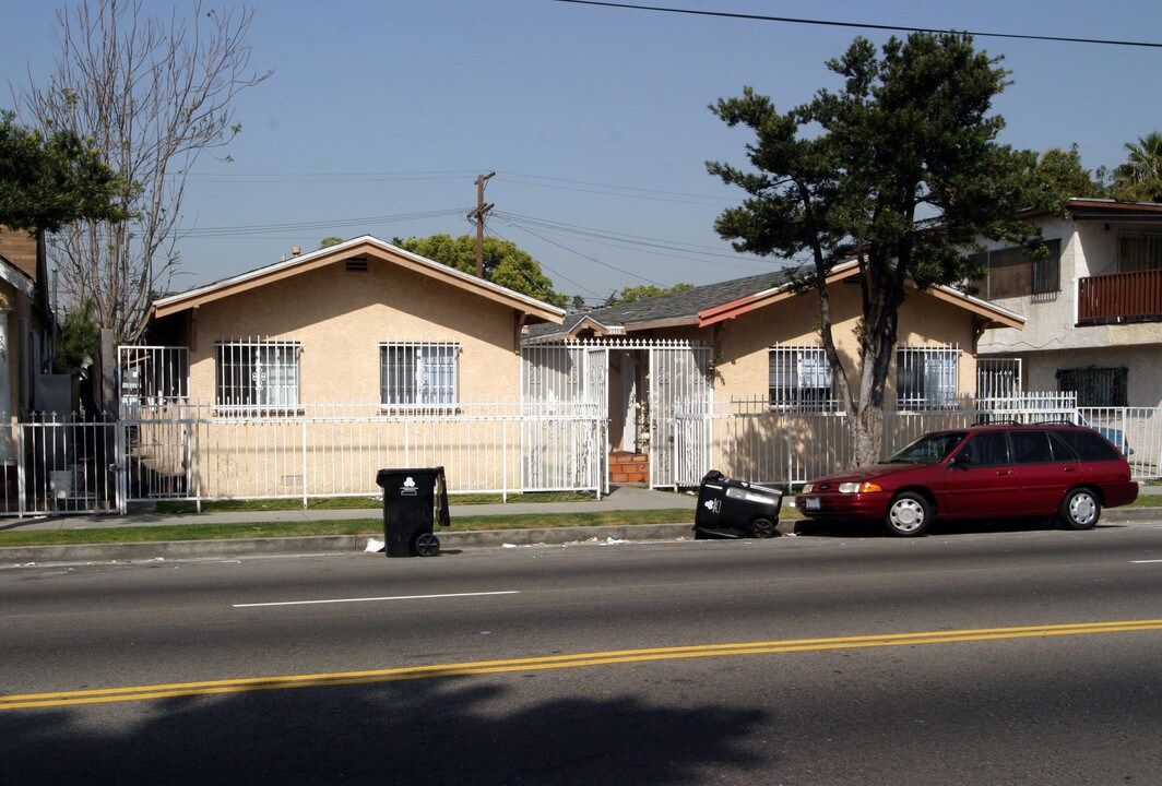 3919 S Normandie Ave in Los Angeles, CA - Building Photo