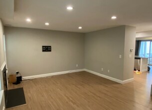4 Wendover Ct in Bedminster, NJ - Building Photo - Building Photo